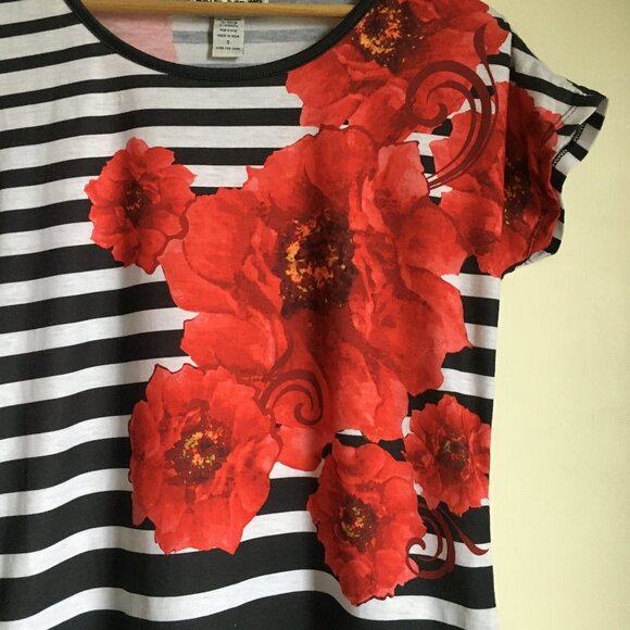 Cathy Daniels Striped + Red Flower Print Tee - Picture 5 of 13